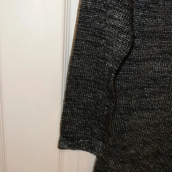 Reitmans metallic charcoal long sleeve  sweater blouse Sz SP - Picture 11 of 12